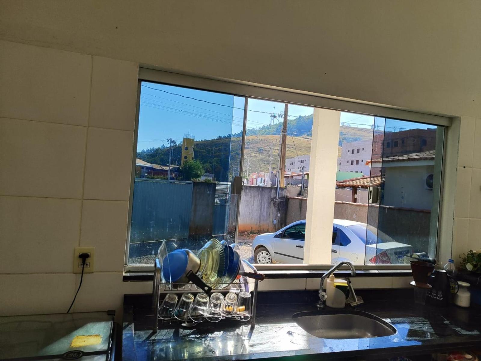 Capitólio Casa Espacosa Em Frente A Pracinha מראה חיצוני תמונה