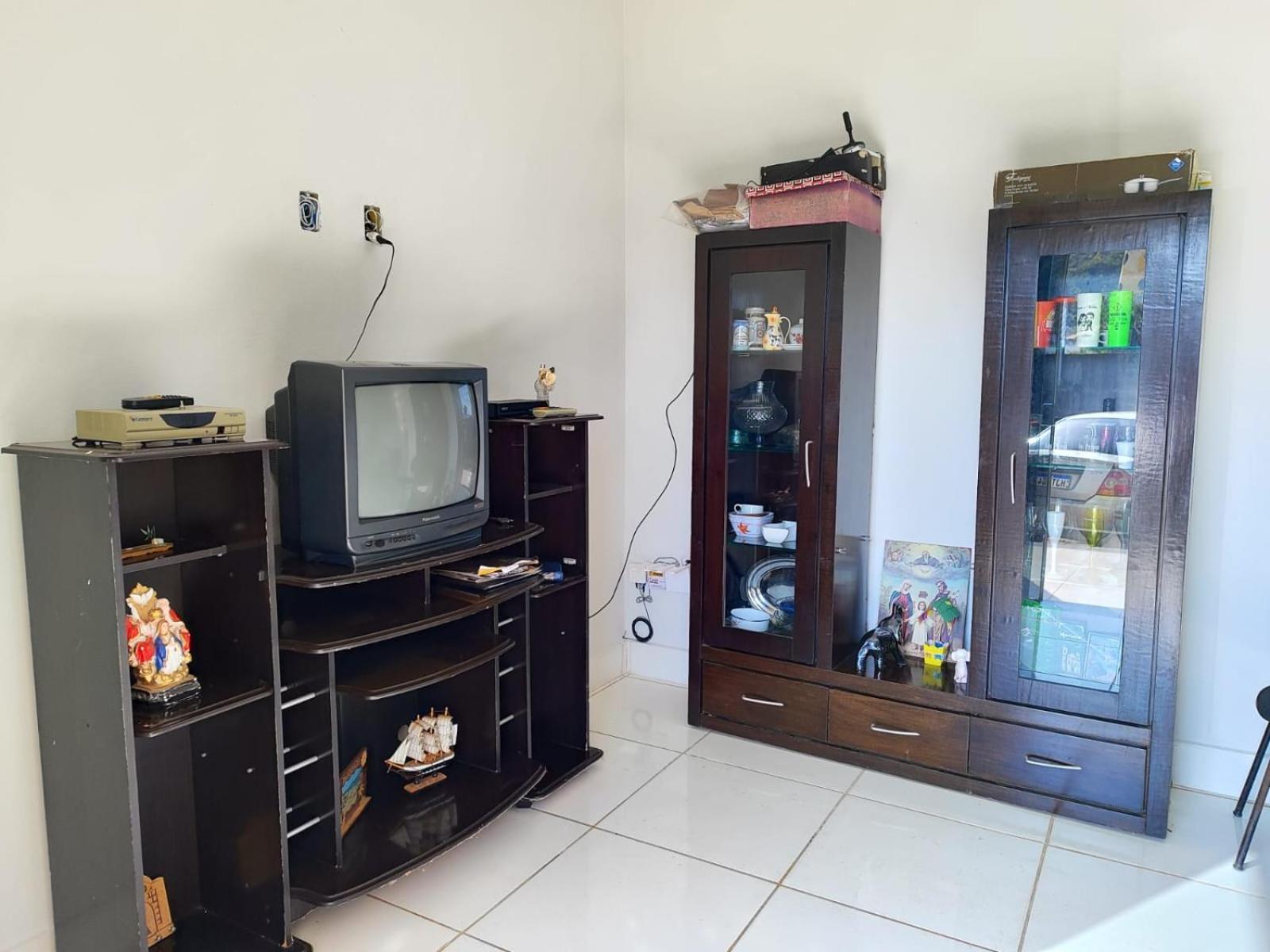 Capitólio Casa Espacosa Em Frente A Pracinha מראה חיצוני תמונה